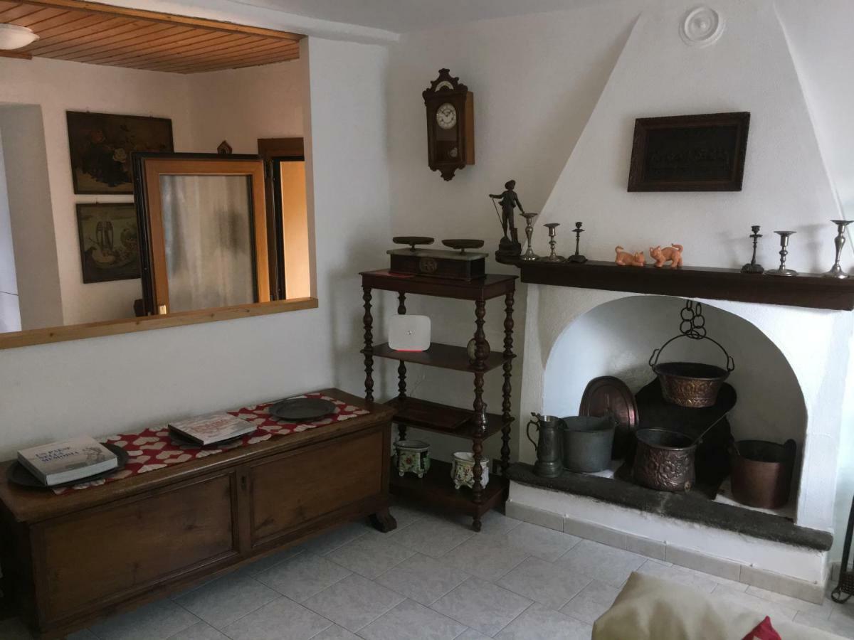 Bellano Casa Elena Διαμέρισμα Εξωτερικό φωτογραφία